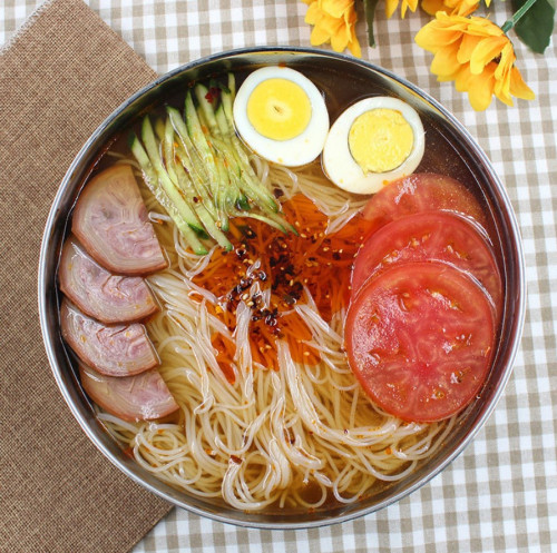 Рисовая лапша с овощами